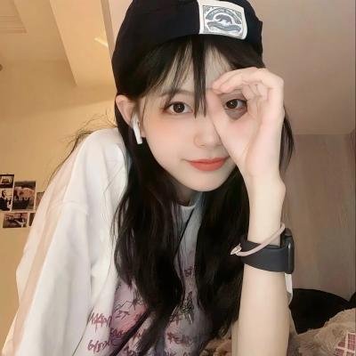 有只黑鸟在唱歌